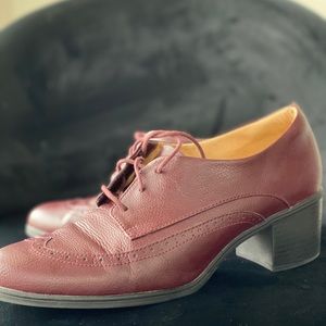 Naturalizer Herlie Women’s Oxford